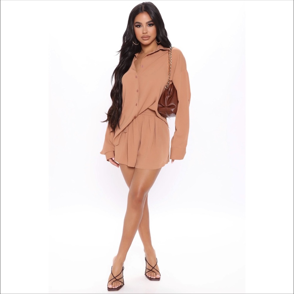NWT! Fashion Nova Nude Camel Tan Button Up Shirt & Short Set